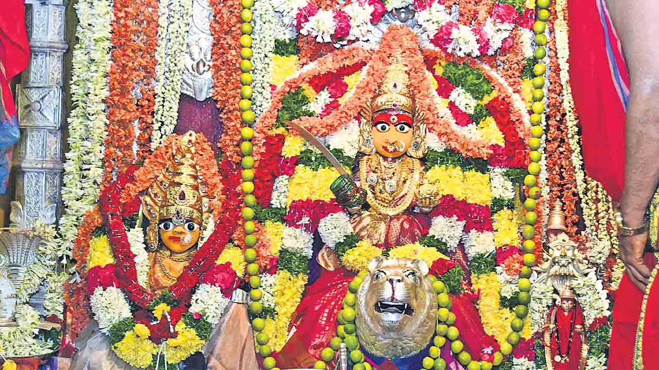 మహోన్నతం కాళీతత్తం