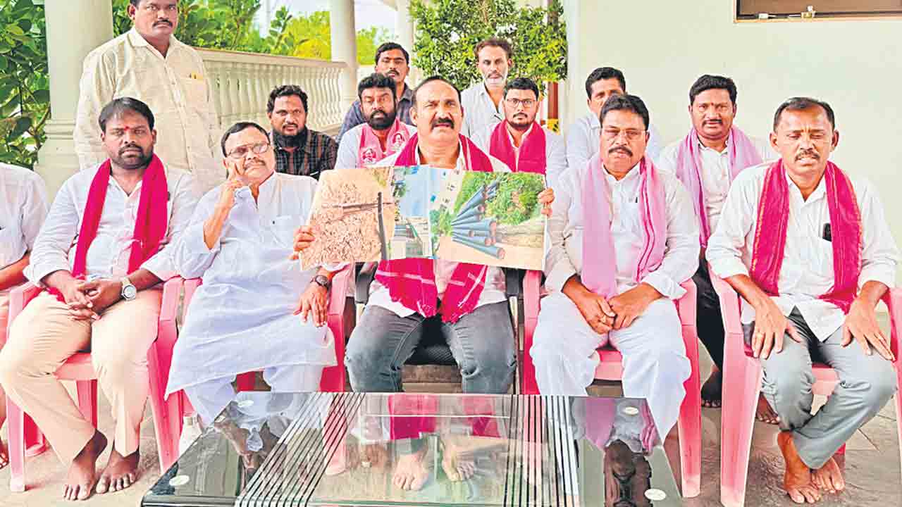 డ్రైనేజీ పనుల్లో అవినీతి కంపు.. అభివృద్ధి పేరుతో మంత్రి ఉత్తమ్‌ దంపతుల అధికార దుర్వినియోగం