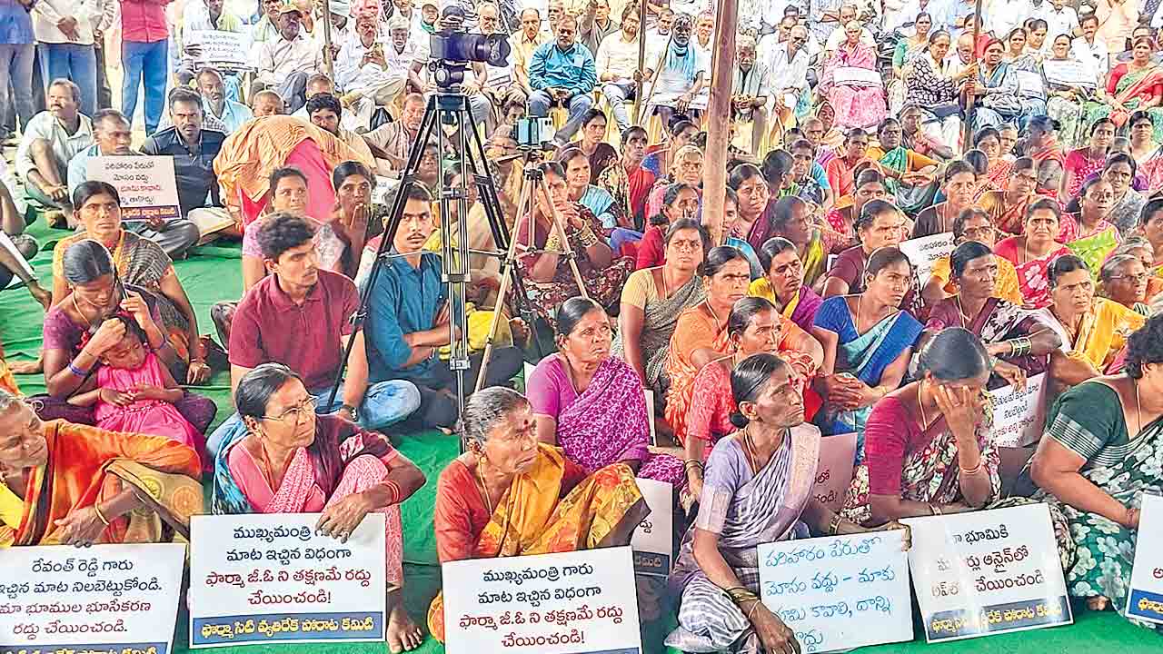 కాంగ్రెస్‌ సర్కార్‌పై భగ్గుమన్న రైతులు.. తాటిపర్తిలో టీపీజేఏసీ ప్రజాభిప్రాయ సేకరణ సక్సెస్‌