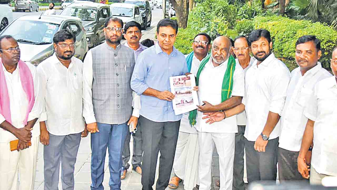సీసీఐ పునరుద్ధరణకు కేంద్రం ఓకే.. తెలంగాణ సరారే సహకరించడం లేదు!
