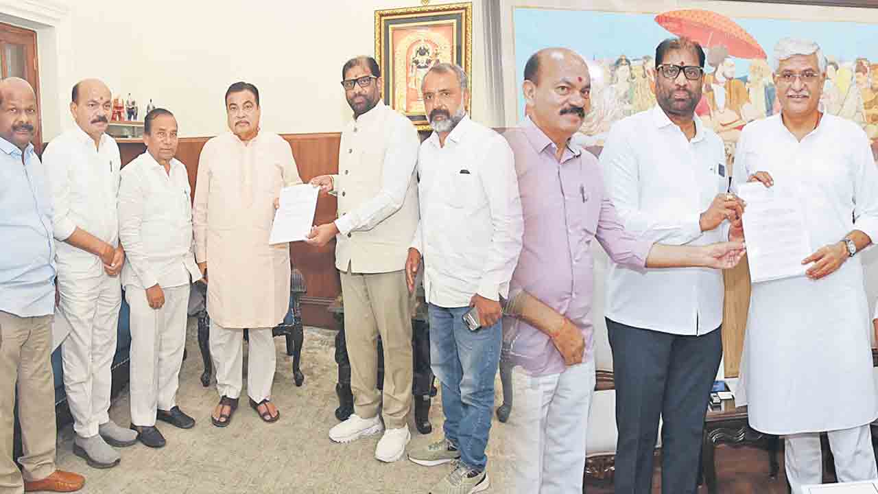 కేంద్ర మంత్రులకు బీఆర్‌ఎస్‌ ఎమ్మెల్యేల విజ్ఞప్తులు