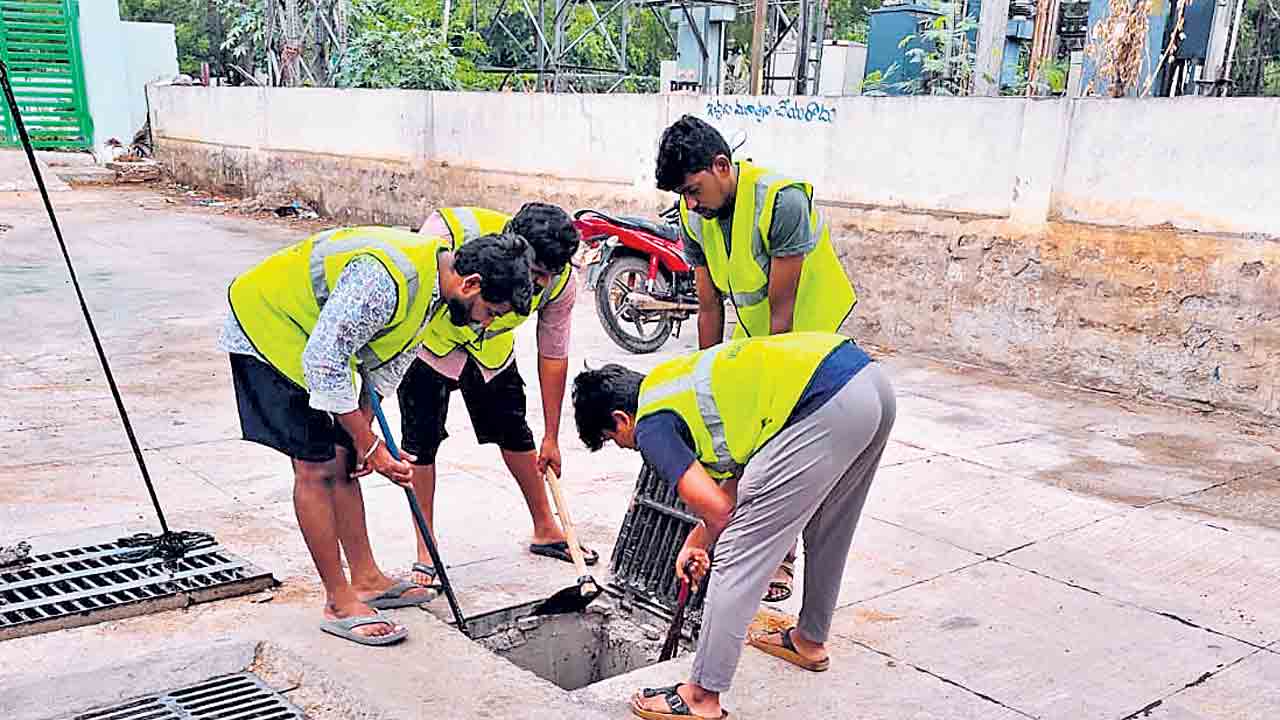 కళ్లెదుటే మాన్సూన్ దోపిడీ.. అయినా హైడ్రా మౌనం