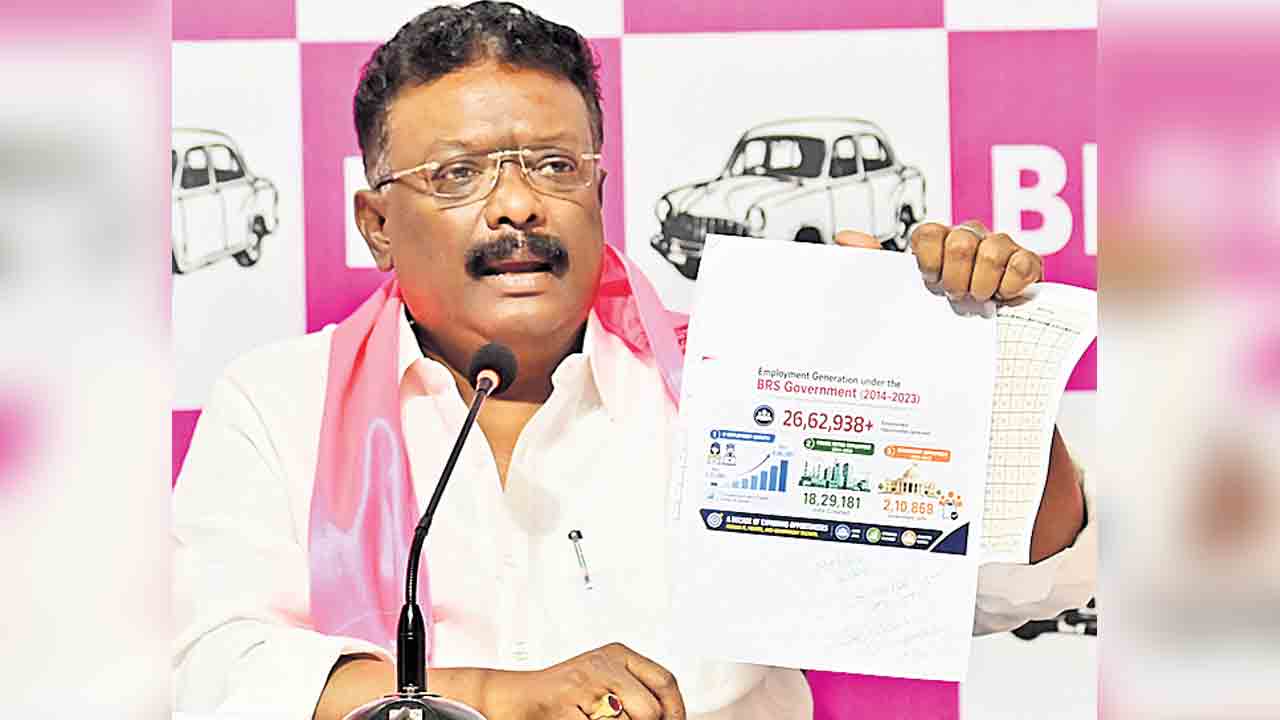 నీటి నుంచి ఐటీ దాకా.. అన్నీ ఆంధ్రాకే ధారాదత్తం!