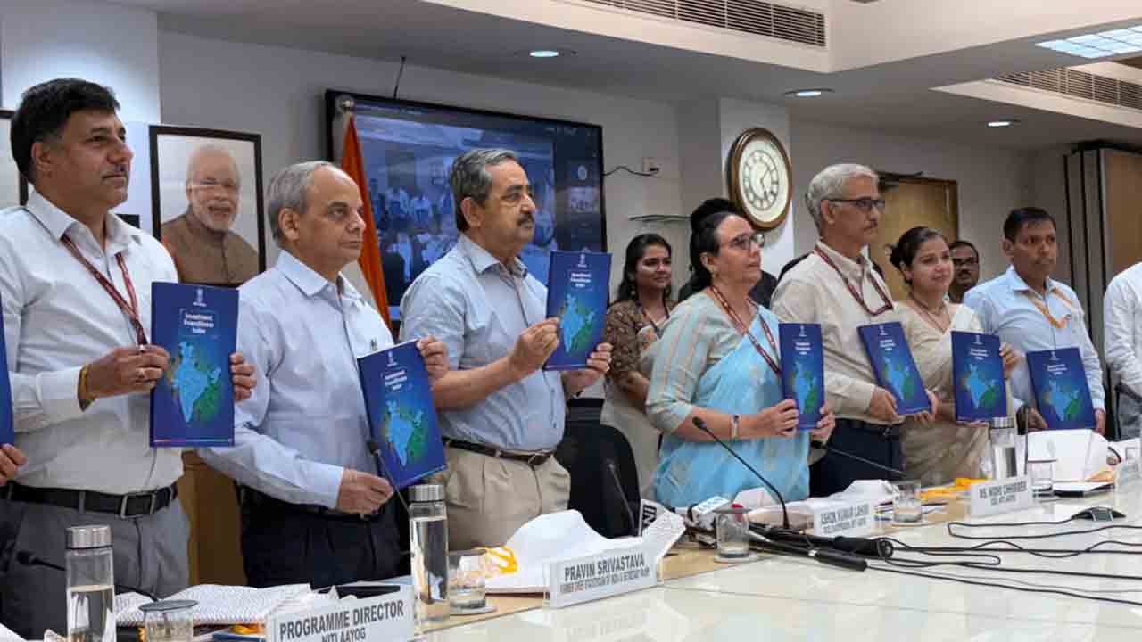 పెట్టుబడి సూచీలో గుజరాత్‌ టాప్‌