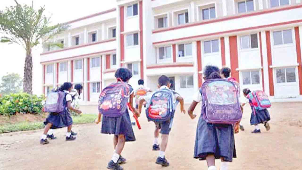 నోటిఫికేషన్లు ఇవ్వాలని రేపు తెలంగాణ బంద్‌