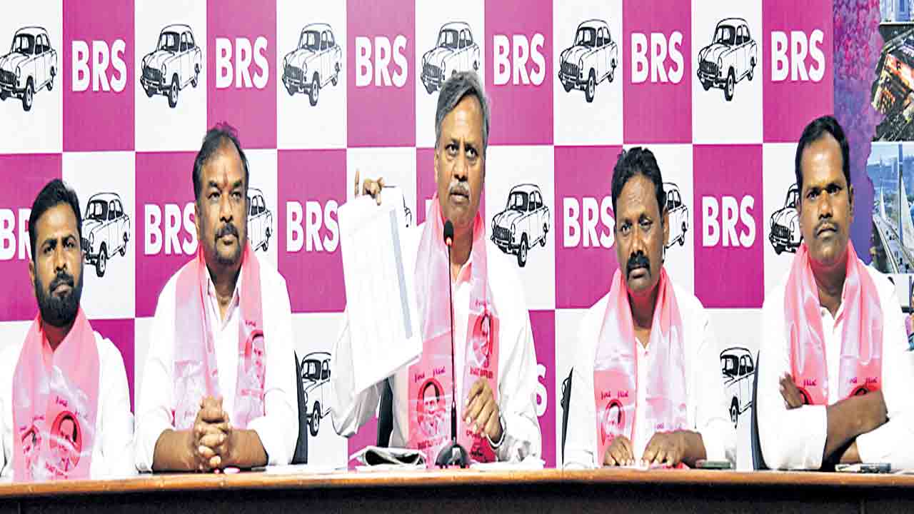 ఉత్తమ్‌ తెలంగాణ సోయి తెచ్చుకో!