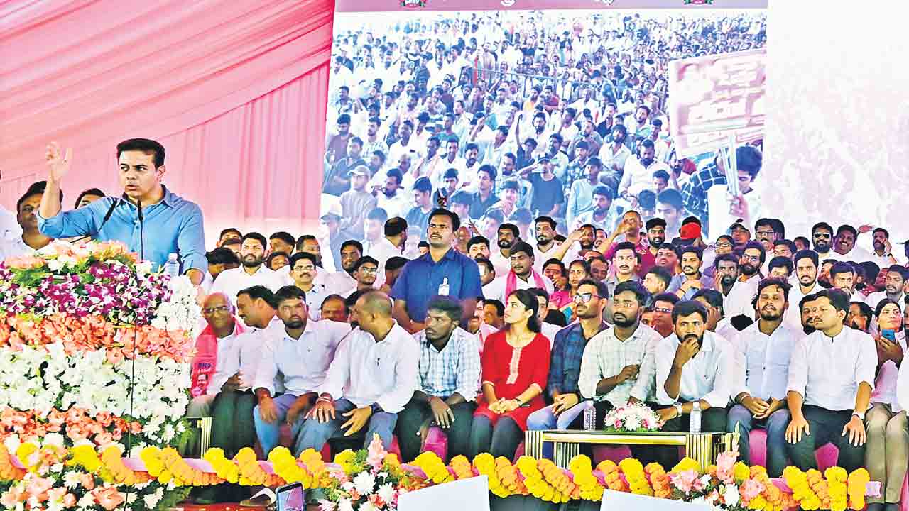 యువ వికాసం లేదు.. అంతా విలాపమే..