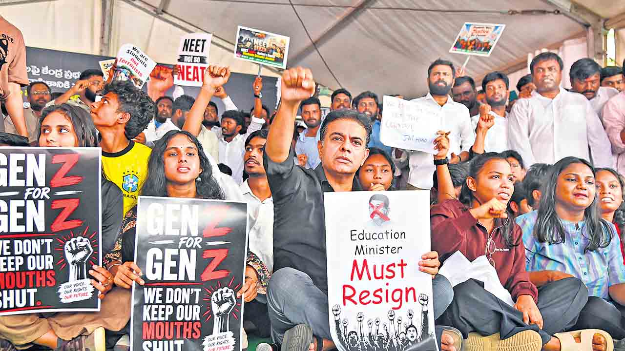మేకిన్‌ ఇండియా కాదిది; లీకిన్‌ ఇండియా!