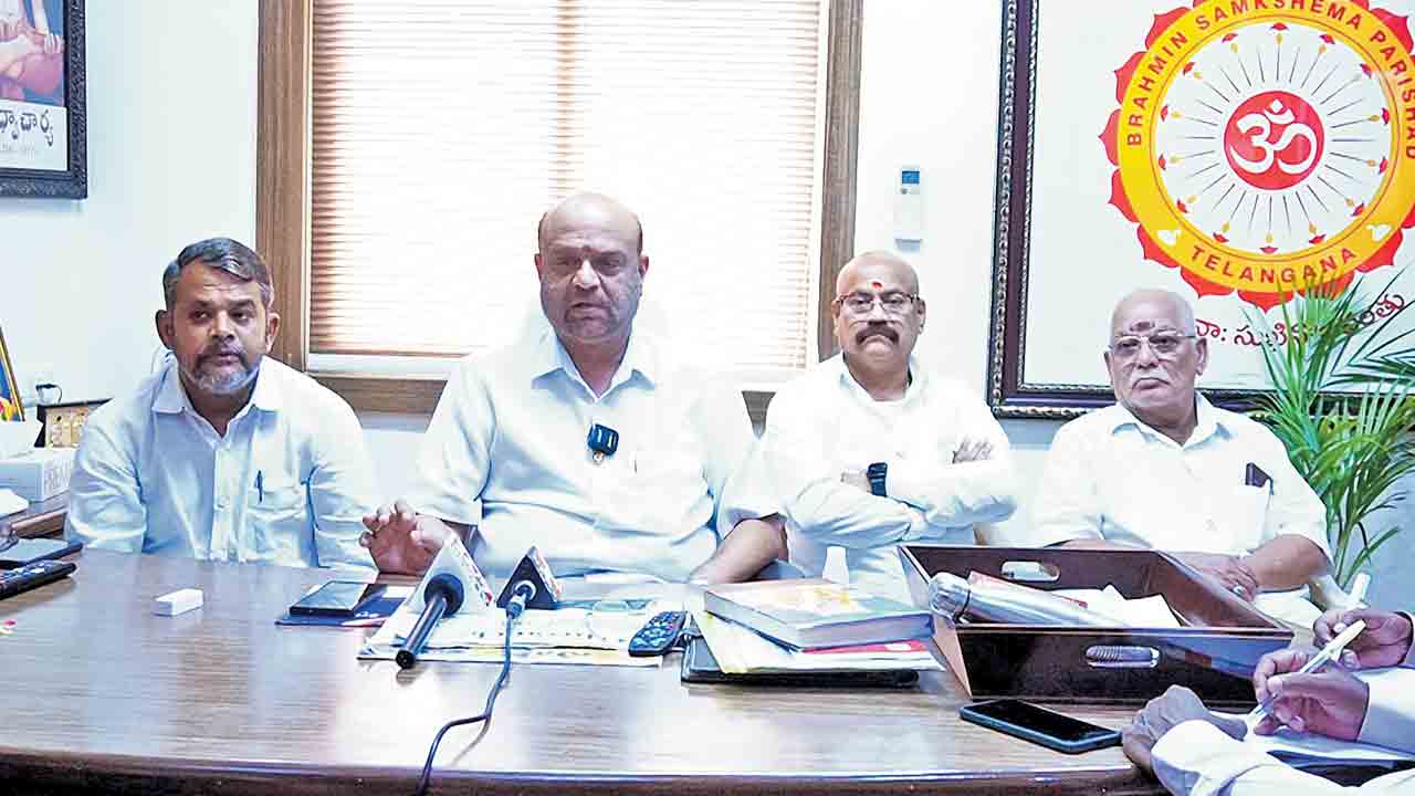 బ్రాహ్మణులకు ప్రాతినిధ్యం కల్పించాలి