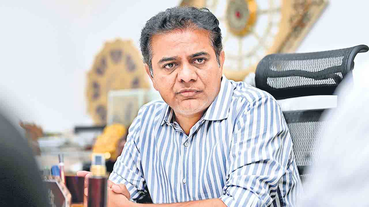 ఢిల్లీ చేరుకున్న కేటీఆర్‌