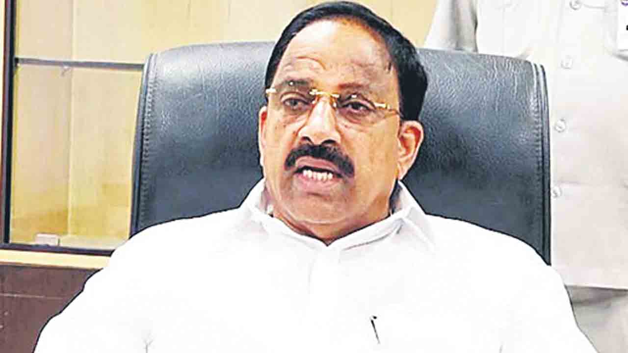 ఆయిల్‌పామ్‌ మొక్కల కొరత ఉండొద్దు