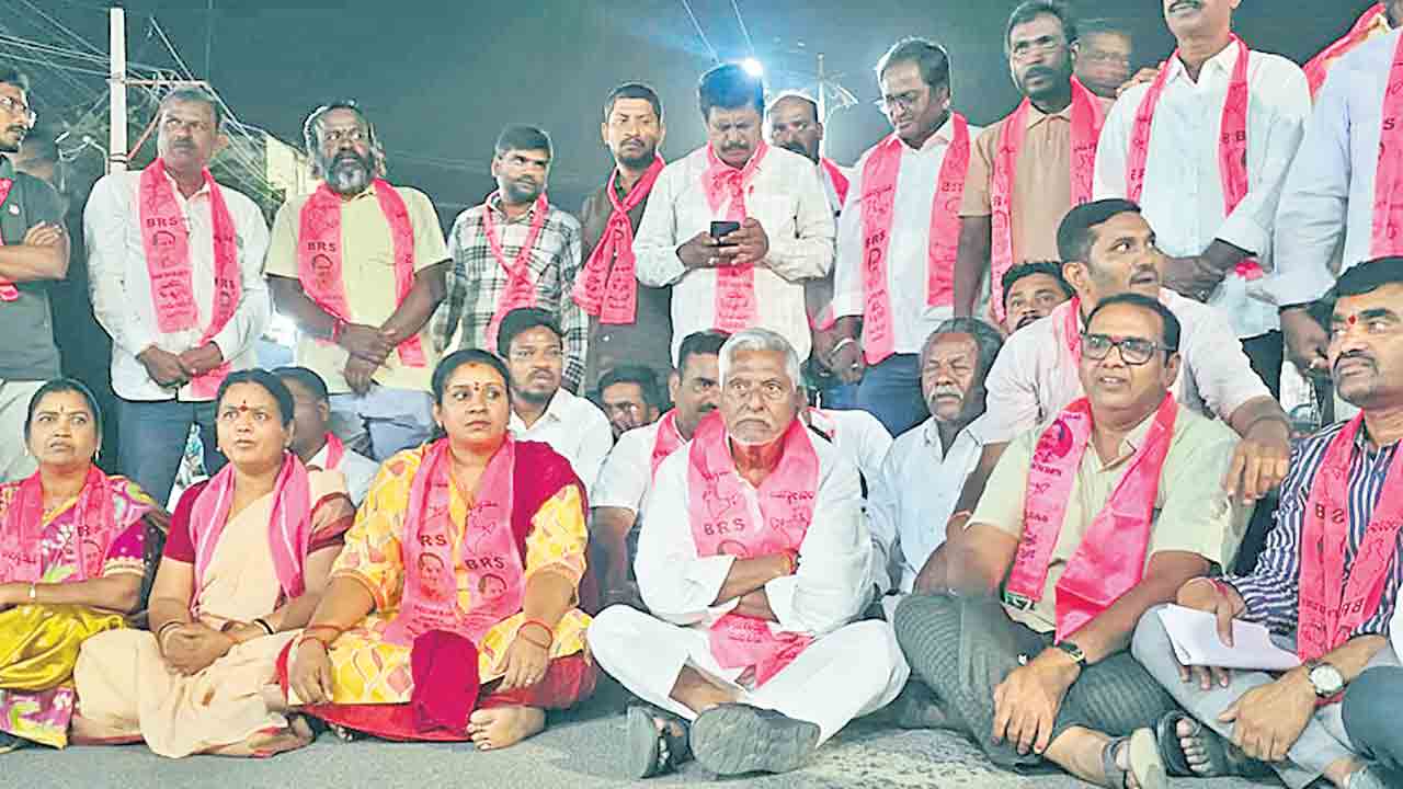 రేవంత్‌ అనుచిత వ్యాఖ్యలపై భగ్గుమన్న బీఆర్‌ఎస్‌