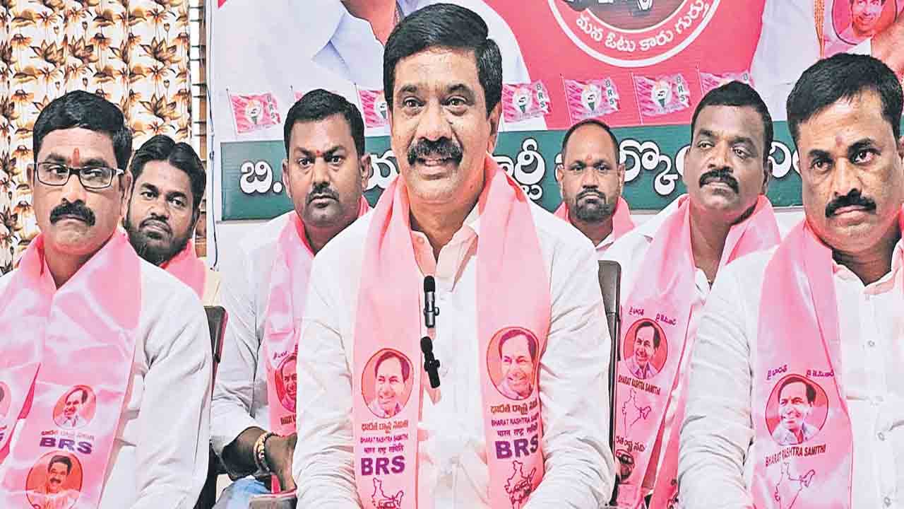 ఆశీర్వాద సభ కాదు.. రైతు శాపనార్థాల సభ