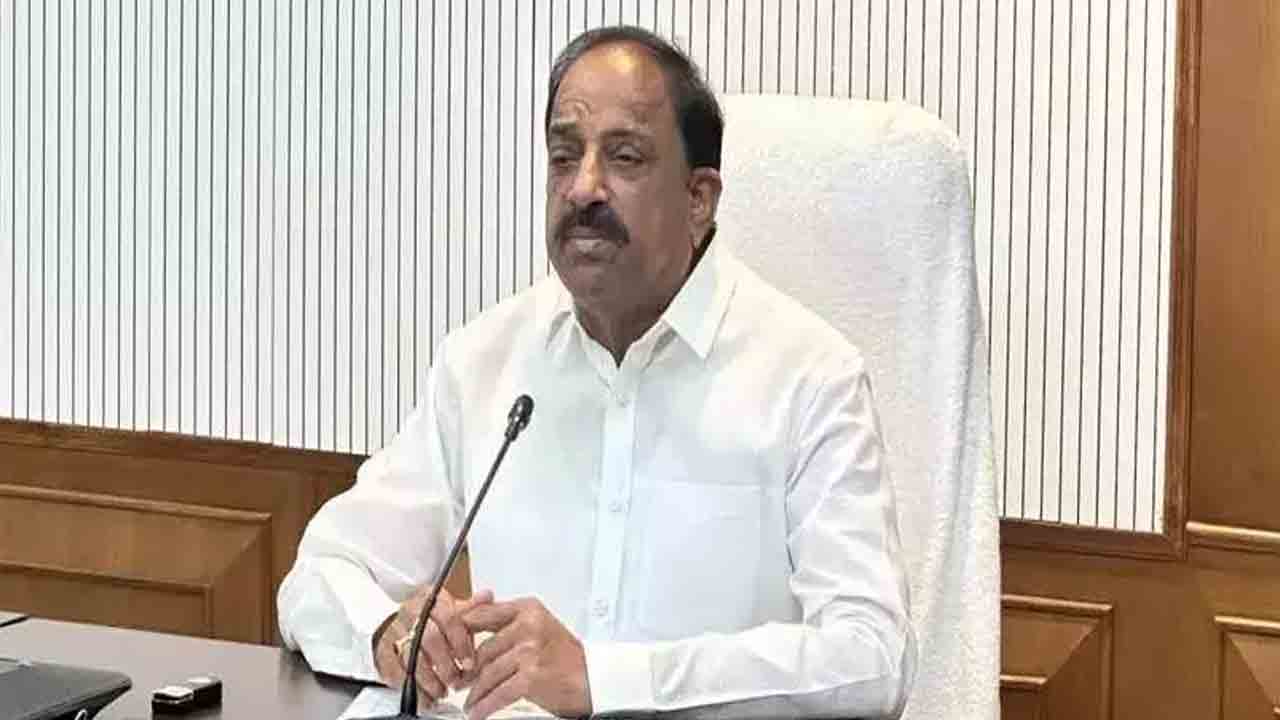 గోదాములన్నింటినీ ఒకే వ్యవస్థలోకి తేవాలి