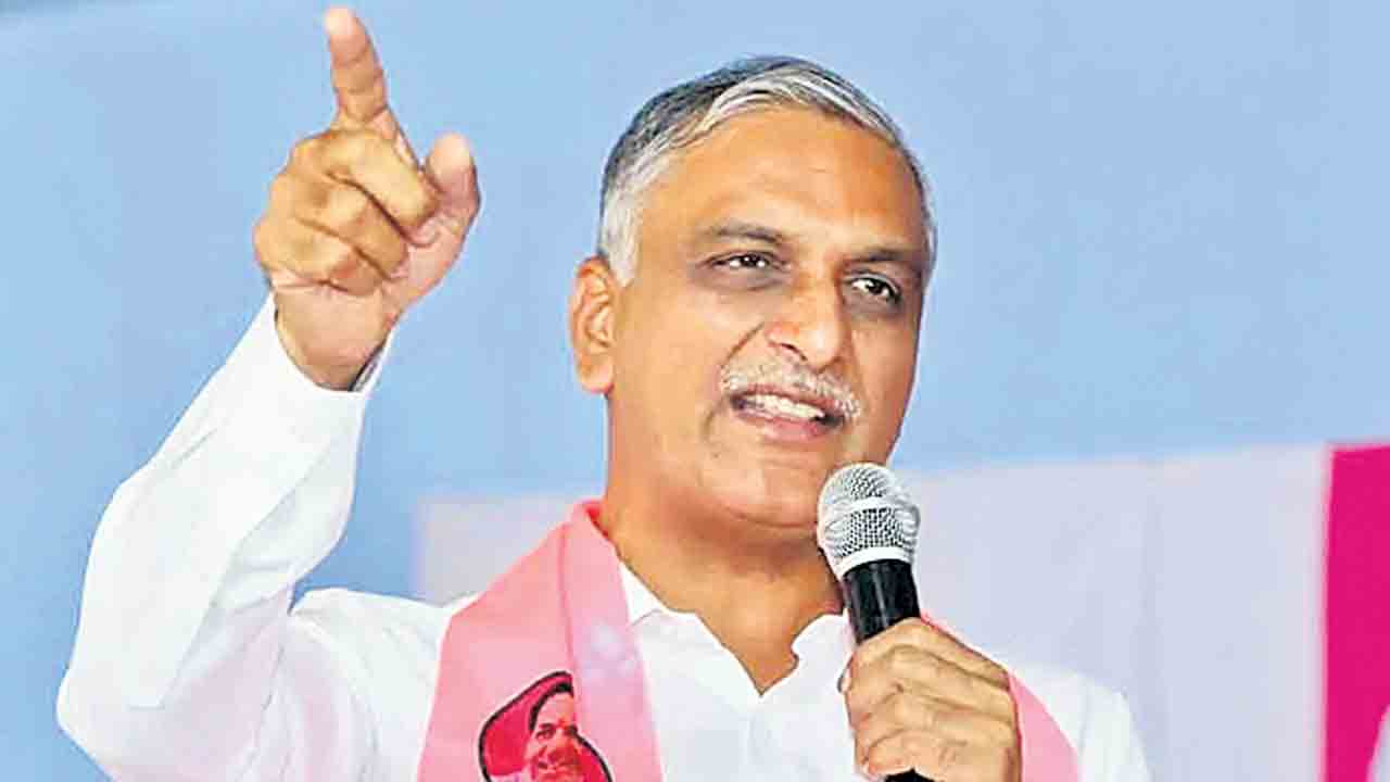 బాబు మెప్పు కోసమే తప్పుడు సూట్‌…