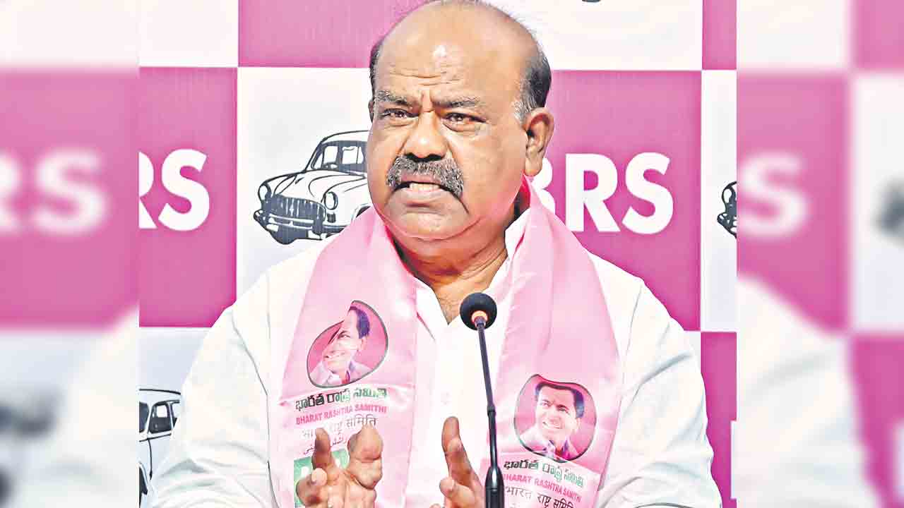సీఎం రేవంత్‌రెడ్డికి ఓటమి భయం