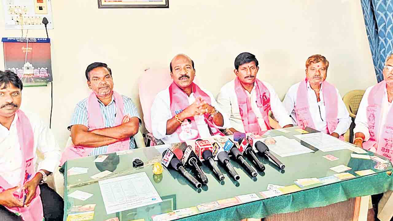 కాంగ్రెస్‌ను జనం పాతరేయడం ఖాయం