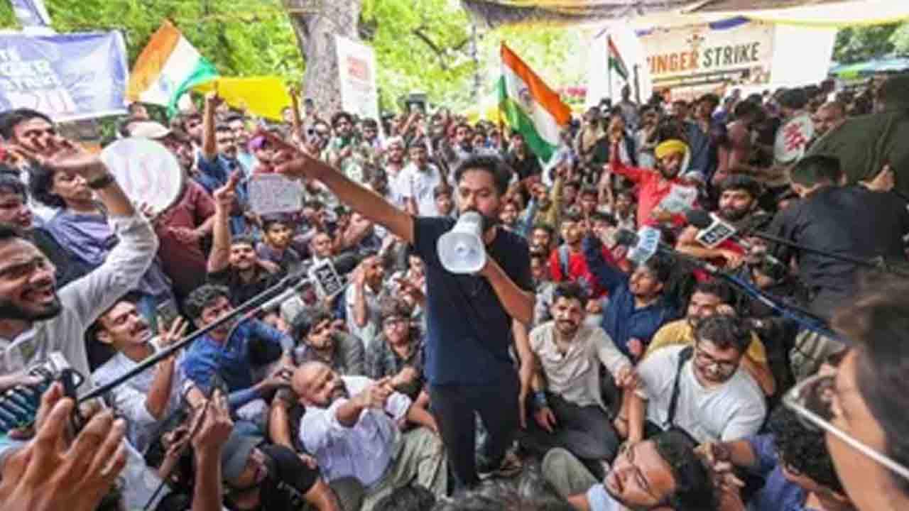 నేడు విద్యార్థుల దేశవ్యాప్త నిరసనలు
