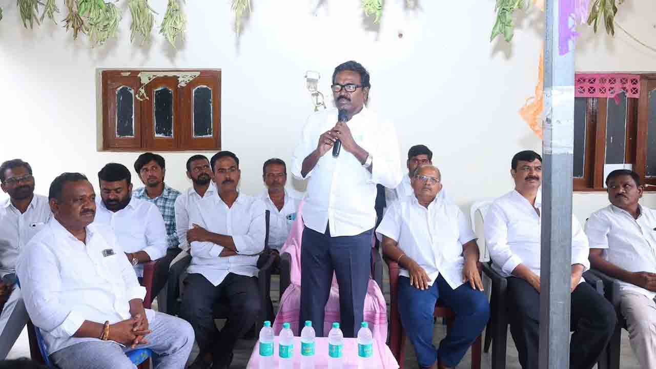 అర్హుల ఓట్లు తొలగిపోకుండా జాగ్రత్తగా పర్యవేక్షించండి