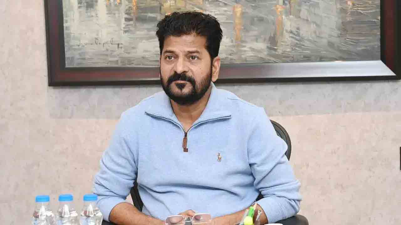 జనావాసాల్లోనే ఇందిరమ్మ ఇండ్లు