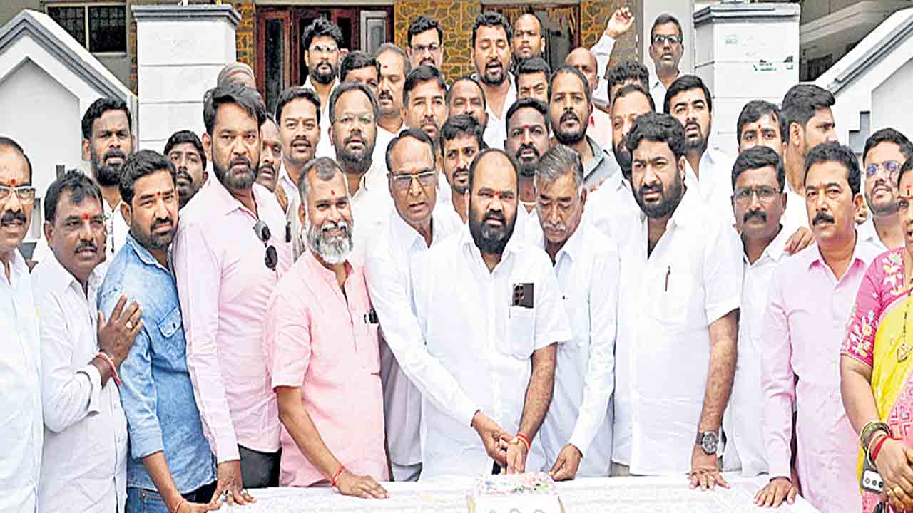 ఘనంగా కేటీఆర్‌ పుట్టినరోజు వేడుకలు