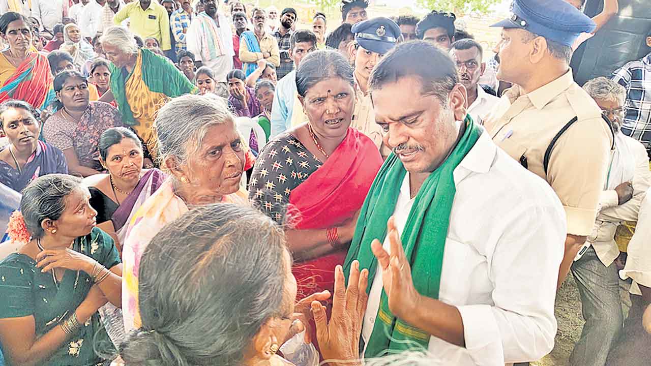సబ్‌సేష్టన్‌ బిల్లు ఎప్పుడిస్తరు?