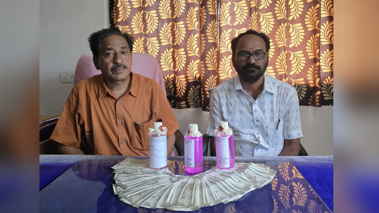 ACB Net | రూ.60 వేలు లంచం తీసుకుంటూ ఏసీబీకి చిక్కిన ఇరిగేషన్‌ అధికారులు