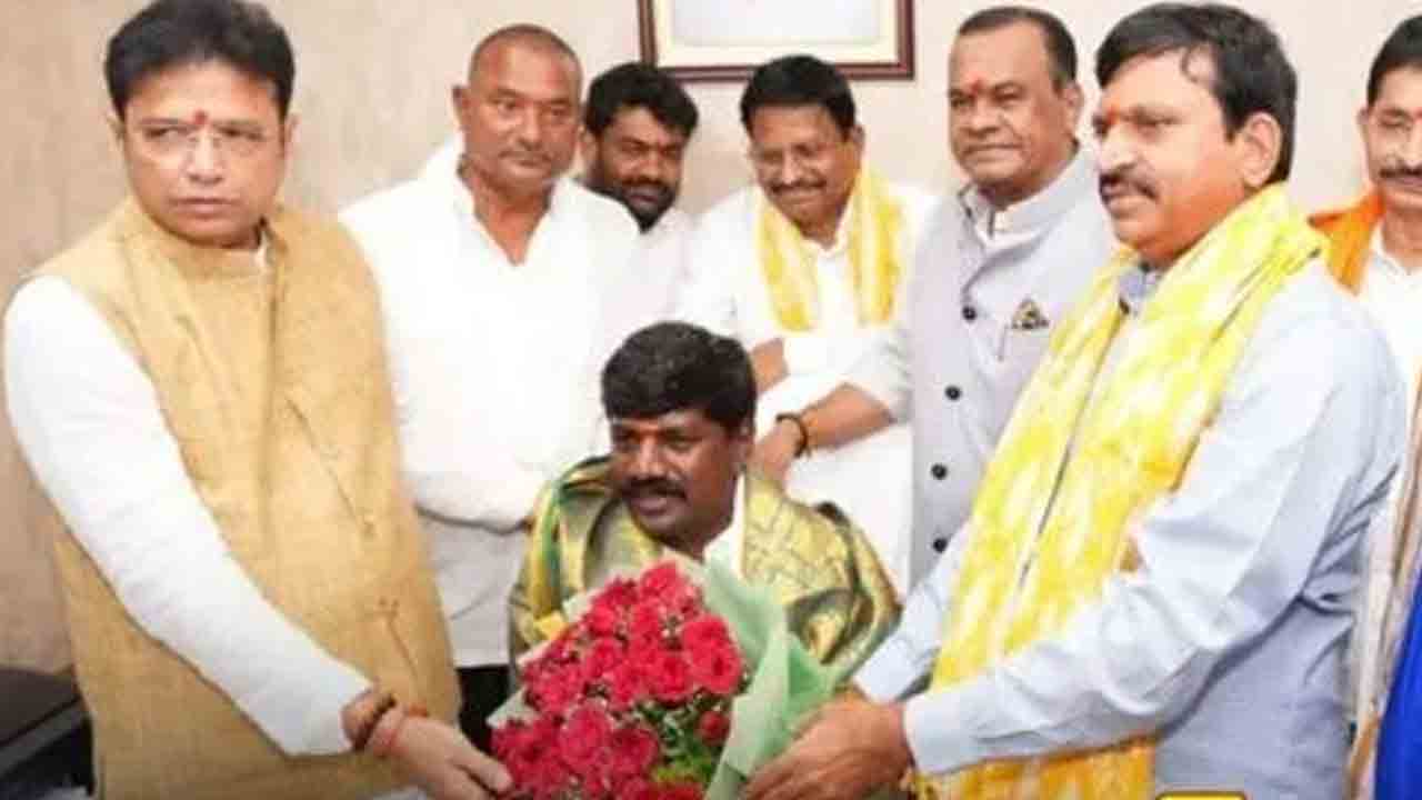 అసెంబ్లీ ప్రాంగణంలో ప్రభుత్వ విప్‌లకు చాంబర్లు.. ప్రారంభించిన మండలి చైర్మన్‌, శాసనసభ స్పీకర్‌