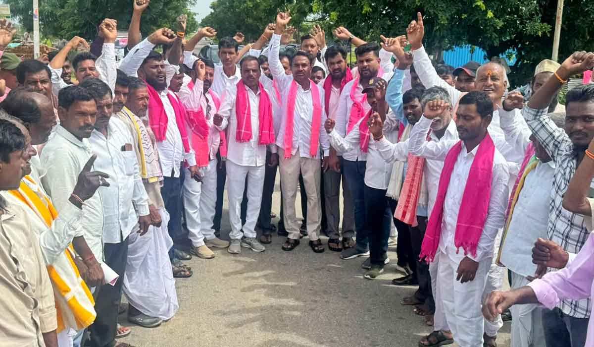 Kotagiri | తెలంగాణ భవన్‌కు తరలిన ఉమ్మడి కోటగిరి బీఆర్ఎస్ శ్రేణులు