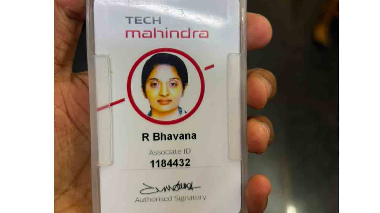 Softsware Employee | విధుల నుంచి తొలగించారని పోలీసులకు ఫిర్యాదు