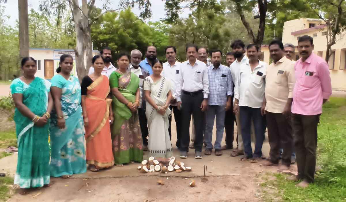 Chigurumamidi | మండల కేంద్రాన్ని అభివృద్ధి పథంలోకి తీసుకెళ్తా.. చిగురుమామిడి సర్పంచ్‌ భవాని