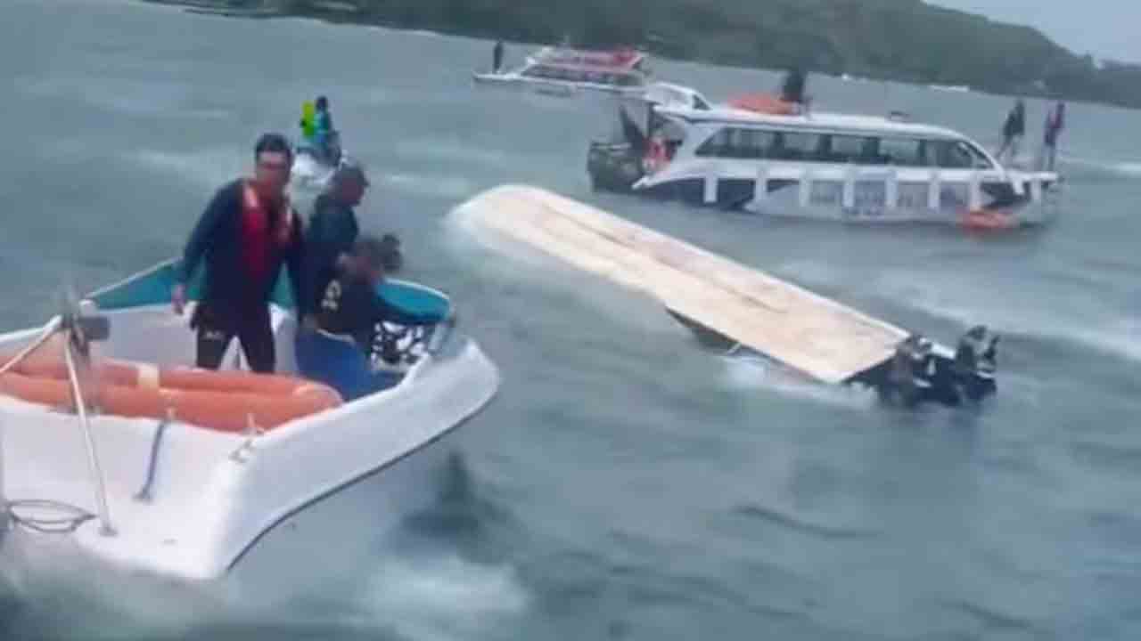 Boat capsizes in Vietnam | వియత్నాంలో టూరిస్ట్‌ బోటు బోల్తా.. 15 మంది భారతీయులు మృతి, పలువురు గల్లంతు