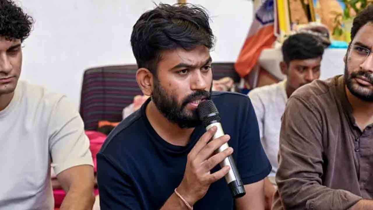 మోదీ ఇన్‌ఫ్లూయెన్సర్‌గా మారిపోండి: సీజేపీ