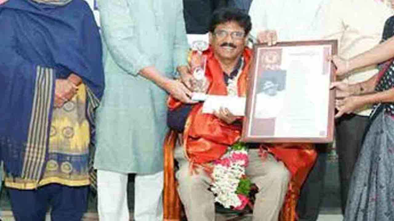 19న కార్టూనిస్ట్‌ శేఖర్‌ స్మారక అవార్డుల ప్రదానం