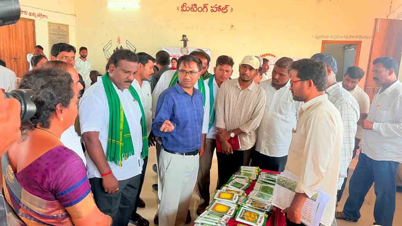 తక్కువ నీటితో సాగయ్యే పంటలు వేయాలి