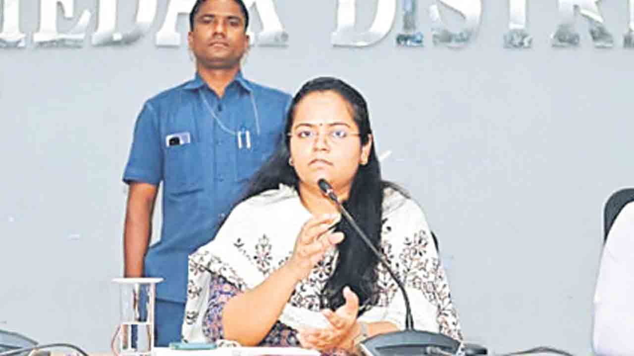 ఆరుతడి పంటలు సాగుచేయాలి