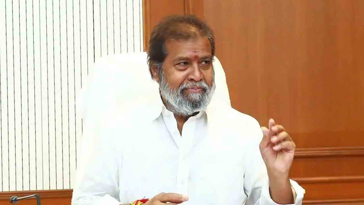 నిమ్స్‌ పేషెంట్లకు టిమ్స్‌లో సర్జరీలు.. దామోదర