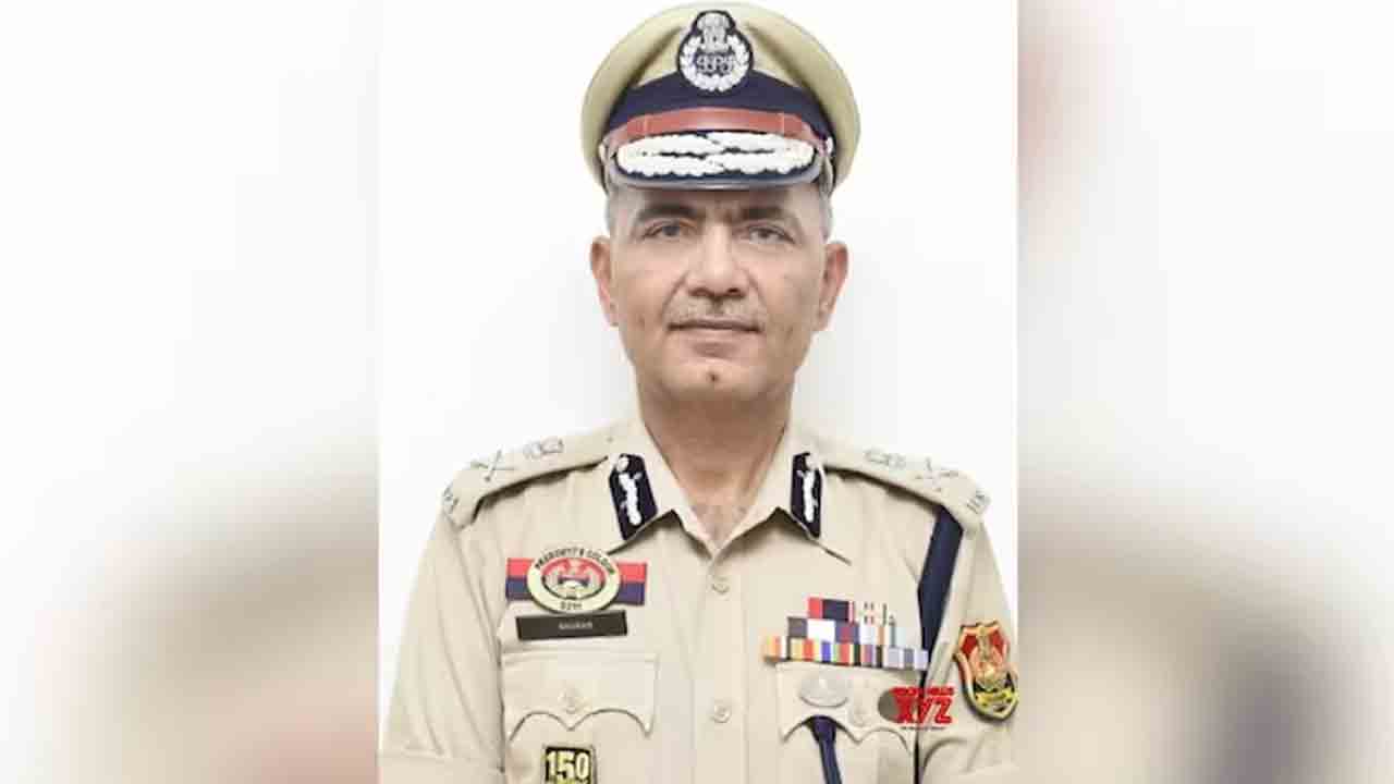 త్రిపుర డీజీపీ ఆత్మహత్య?.. ఆఫీసులో విగత జీవిగా కనిపించిన అధికారి