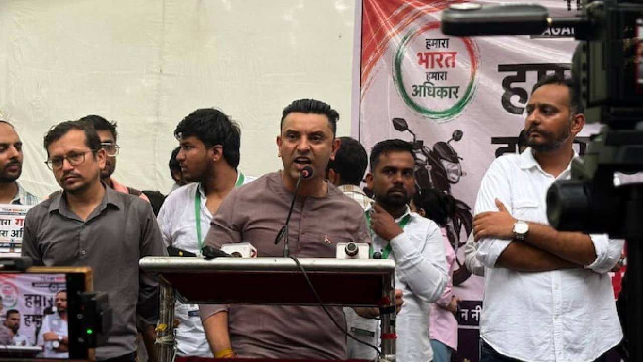 E20 petrol | ఈ20 పెట్రోల్‌కు వ్యతిరేకంగా దేశంలో తొలి నిరసన.. మైలేజ్ తగ్గుతోంది.. ఇంజిన్ పాడవుతోందంటూ కార్ ఓనర్ల ఆందోళన