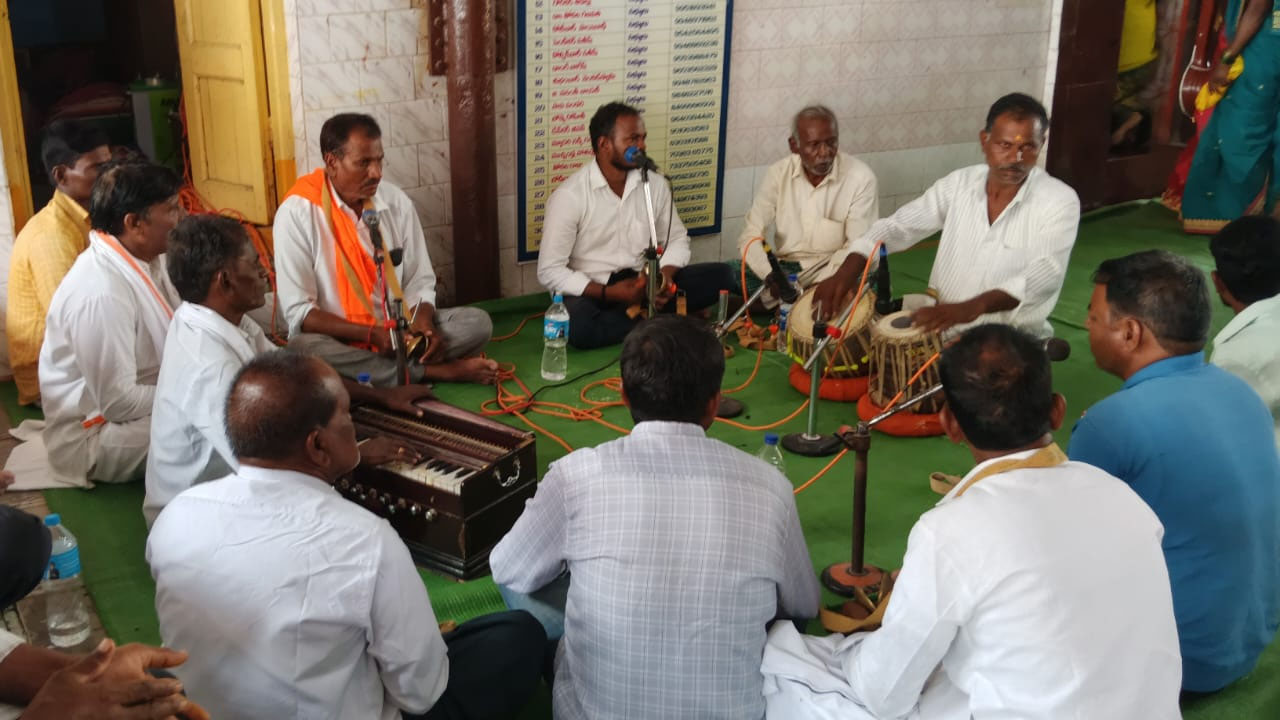 Toli Ekadashi | విఠలేశ్వర ఆలయంలో తొలి ఏకాదశి సందడి