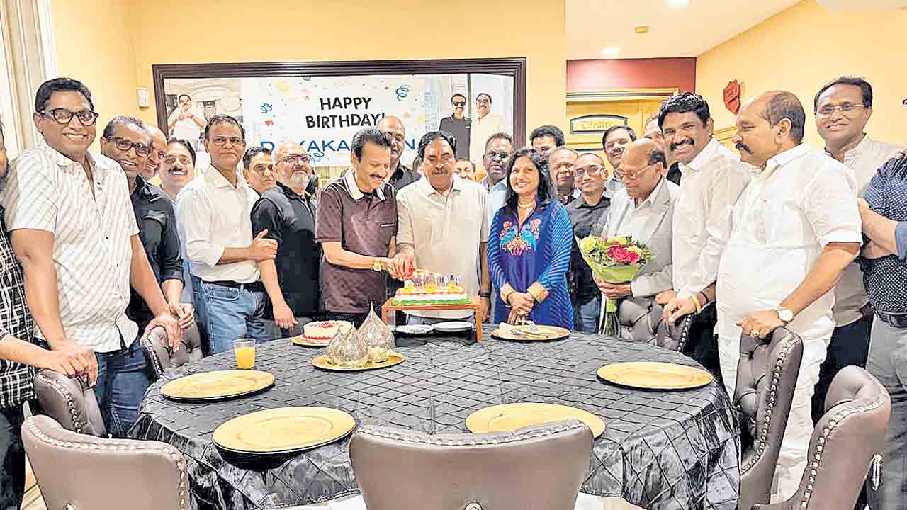 చికాగోలో ఘనంగా ఎర్రబెల్లి బర్త్‌డే వేడుకలు