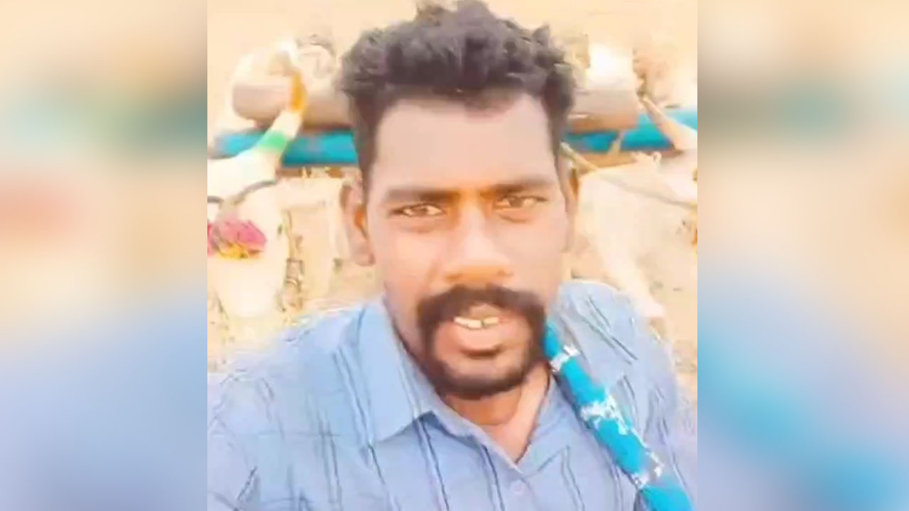 పొలం దున్నుతూ గుండెపోటుతో యువ రైతు మృతి