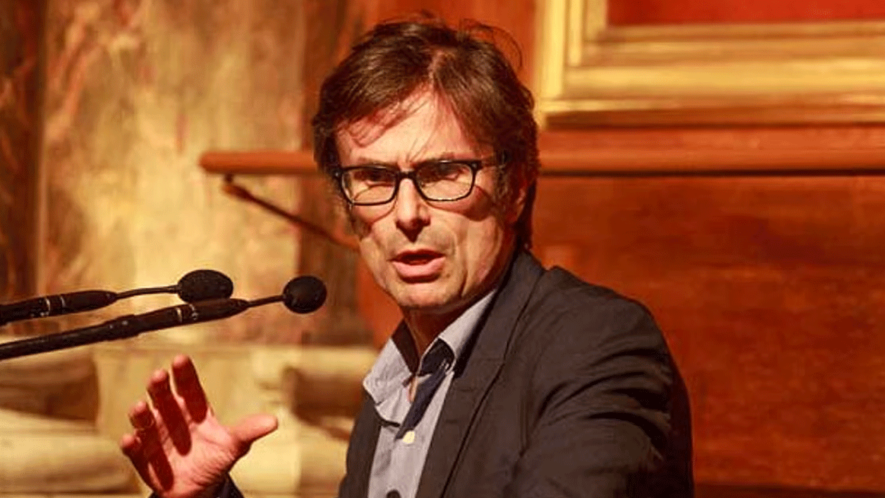 Robert Peston | కృత్రిమ మేథవ‌ల్ల రాబోయే ఒక‌టి రెండేళ్ల‌లో తీవ్ర ఆర్థిక సంక్షోభం : రాబర్ట్ పెస్టన్