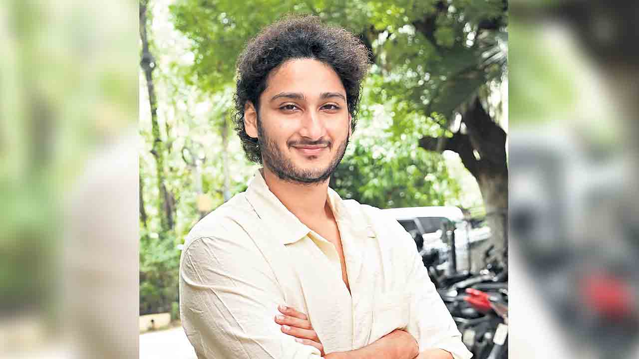 మహేశ్‌ బాబాయ్‌ మెచ్చుకున్నారు!