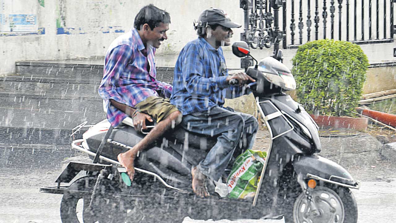 సిటీలో మోస్తరు వానలు