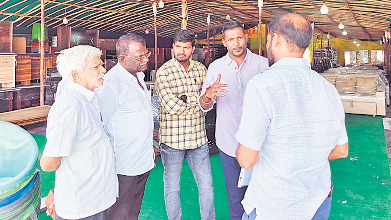 ప్రభుత్వ భూములను పరిరక్షిస్తాం