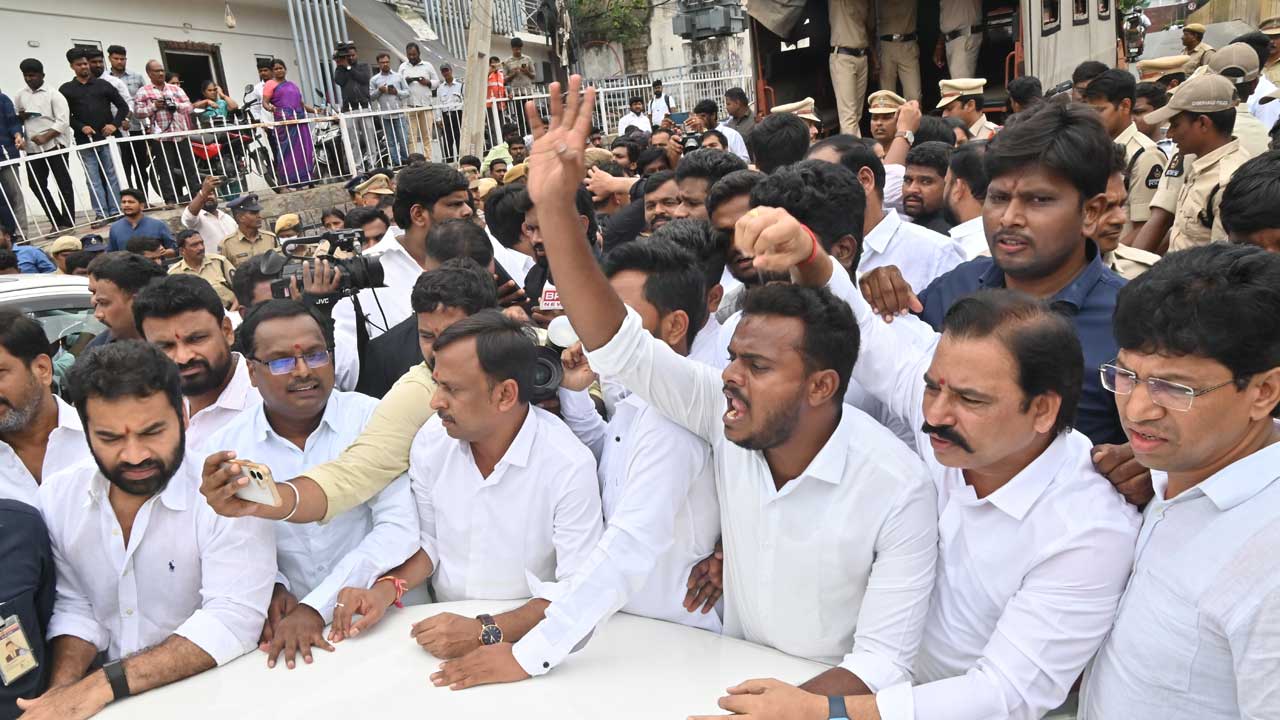 Hyd1