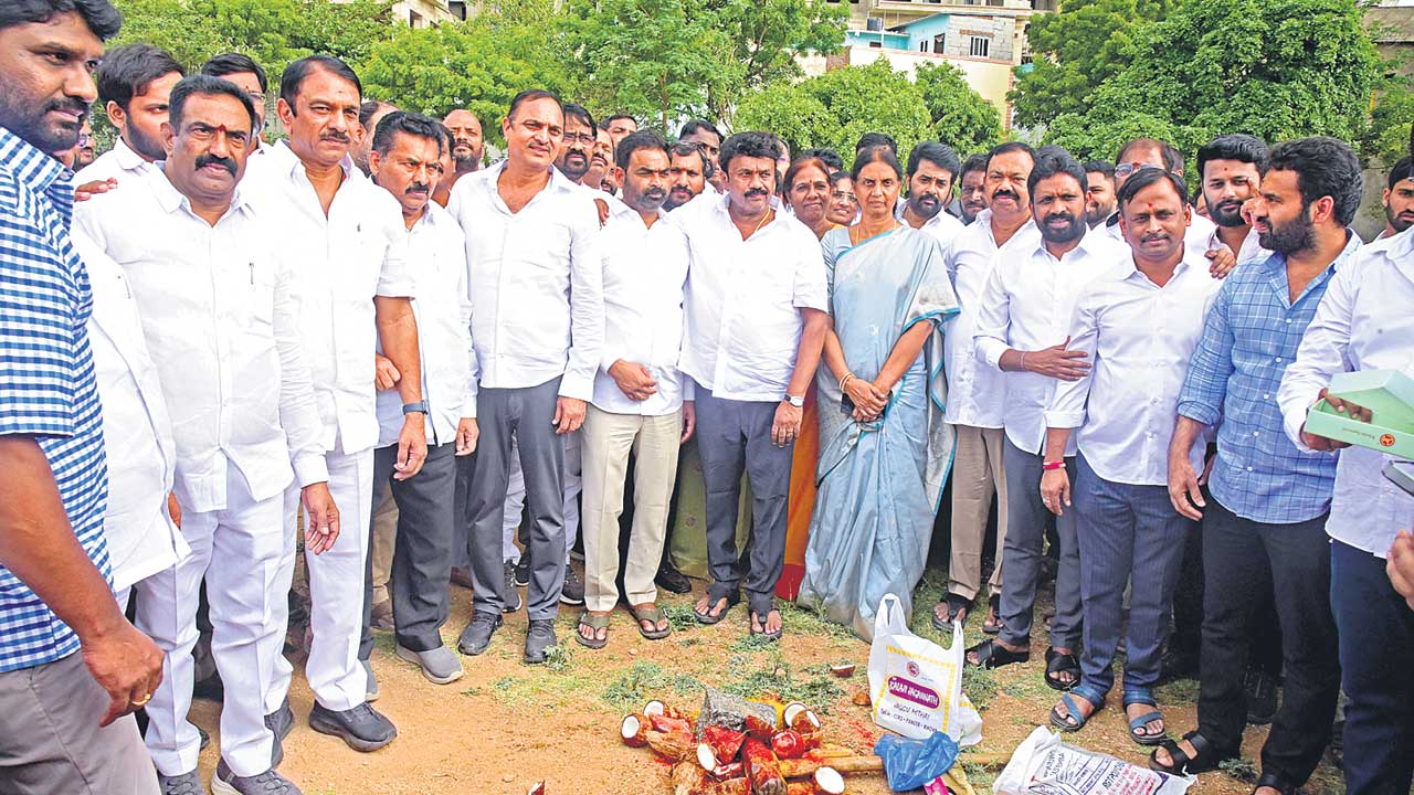 యువ సంగ్రామ సభకు సిద్ధం
