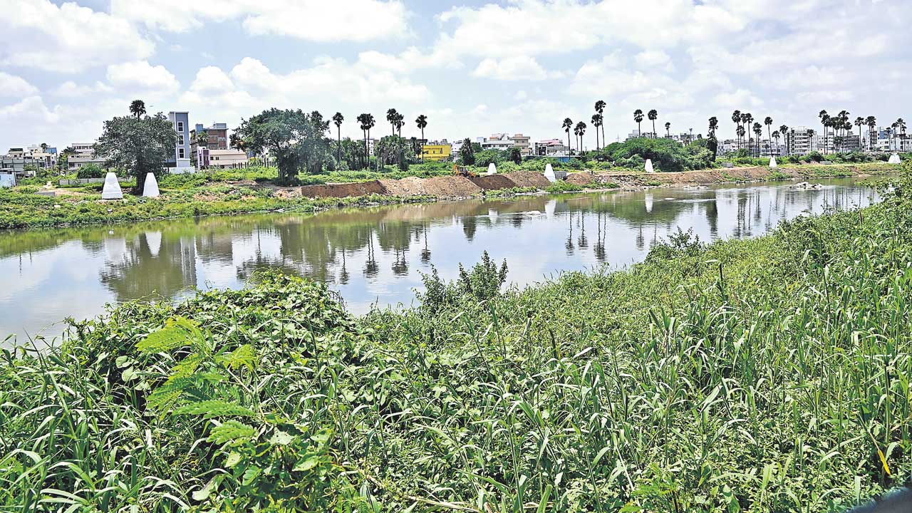 మూసీపై గోప్యత ఎందుకు?
