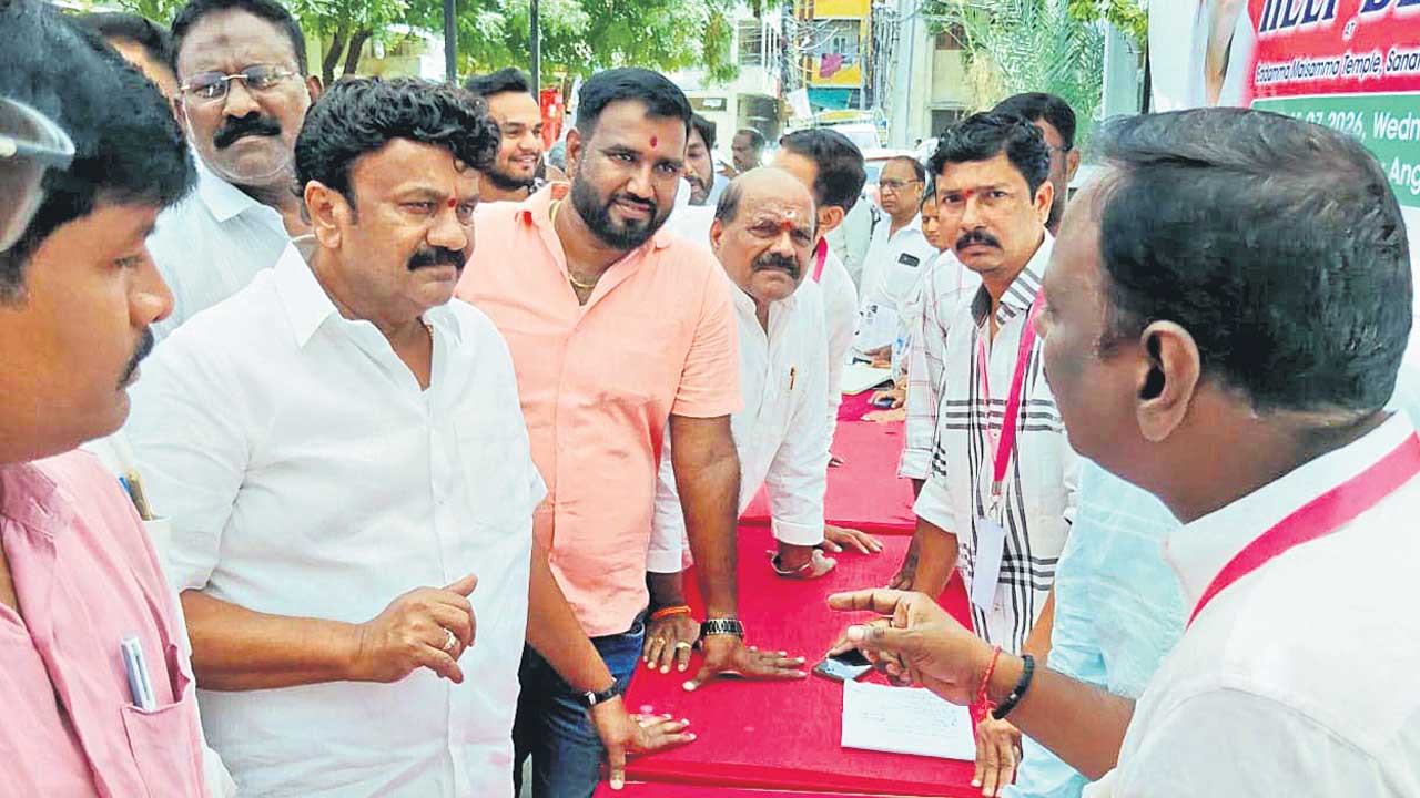 2002 నాటి ఓటు వివరాలు ఎందుకు
